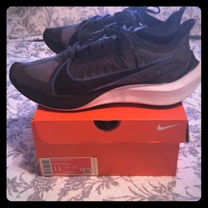 Men’s Nike zoom Gravity